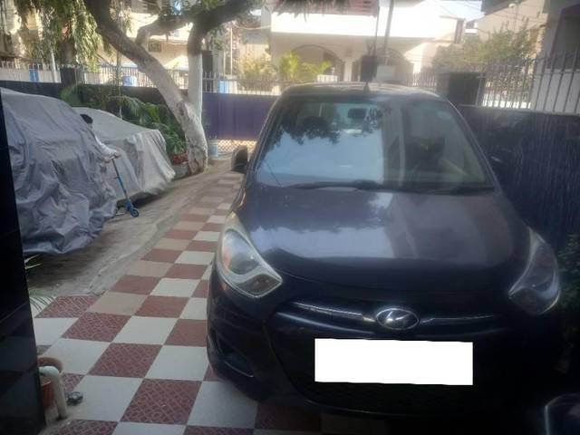 https://images10.gaadi.com/usedcar_image/4353726/original/processed_ec9f2c52-35b6-4f84-a819-da078e5c5283.jpg?imwidth=6401