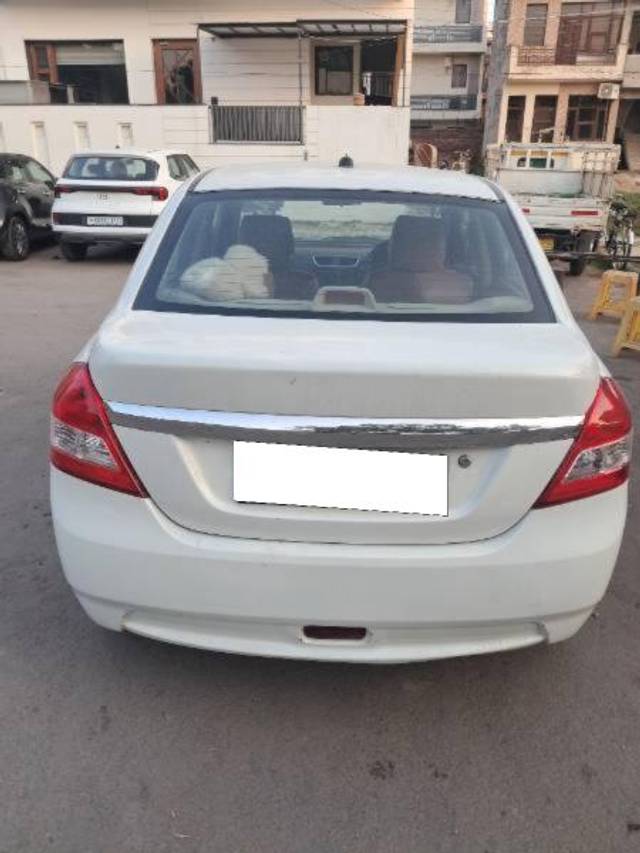 https://images10.gaadi.com/usedcar_image/4353847/original/processed_3b94fc2f-8588-47e3-bd9d-ad00b96bd884.jpg?imwidth=6401