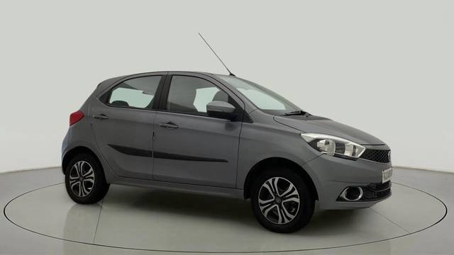 https://images10.gaadi.com/usedcar_image/4353934/original/555ac2c0cf55882c0d36a08f4ee21b98.jpg?imwidth=6400