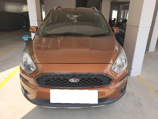 https://images10.gaadi.com/usedcar_image/4353946/original/1c87a159cadc6c77de910cdd52c4445b.jpg?imwidth=6400