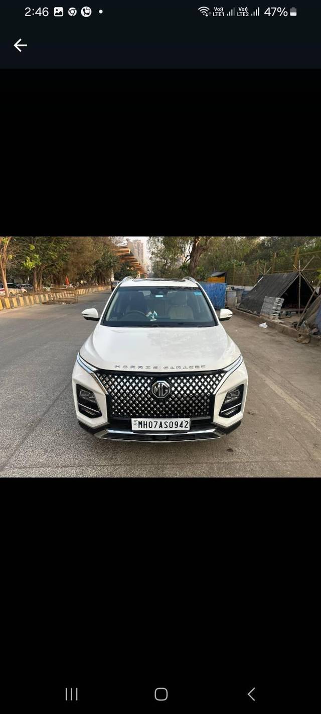 https://images10.gaadi.com/usedcar_image/4353987/original/processed_fd5d265fc763a36b3ee0b736ed7edf5d.jpg?imwidth=6402