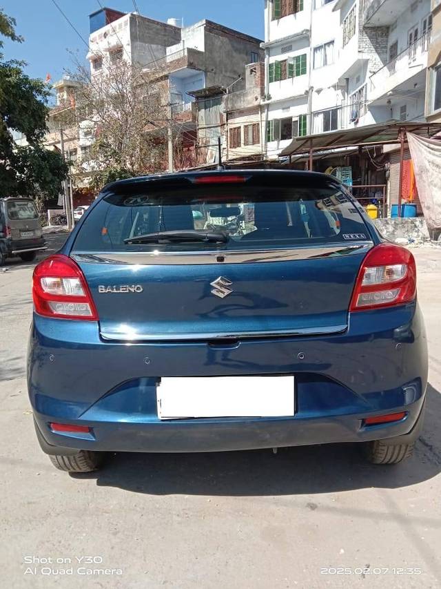 https://images10.gaadi.com/usedcar_image/4354049/original/processed_b55d56144be4dd64a30b8b51538e2ea3.jpg?imwidth=6401