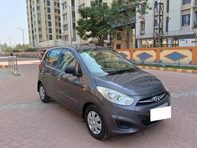 https://images10.gaadi.com/usedcar_image/4354074/original/processed_ebb051ba62ffb951497dfacc81f89ad2.jpg?imwidth=6400