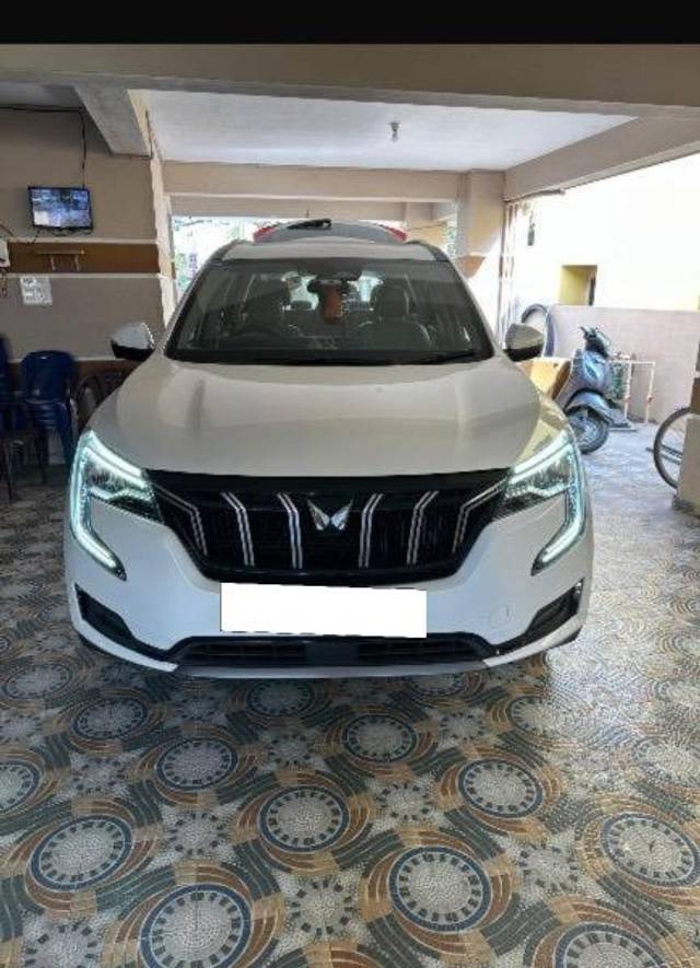 https://images10.gaadi.com/usedcar_image/4354089/original/processed_458b14c2-b8f5-4783-8b58-28c65bd25ea4.jpeg?imwidth=6400