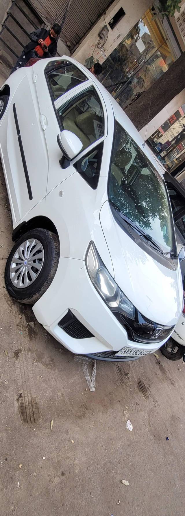 https://images10.gaadi.com/usedcar_image/4354109/original/processed_f6dee4fc985bd821721f2e65fc6e053e.jpg?imwidth=6402