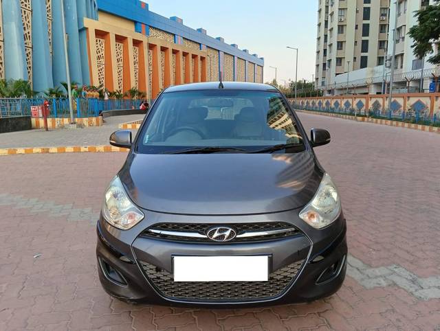 https://images10.gaadi.com/usedcar_image/4354170/original/processed_20373f73251bb4efaabc7e55d4746a06.jpg?imwidth=6400