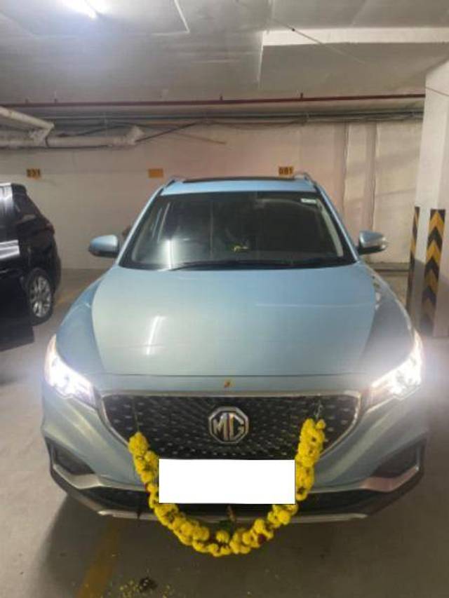 https://images10.gaadi.com/usedcar_image/4354220/original/f306f1d9ccc04f14f160563cb3472722.jpeg?imwidth=6400