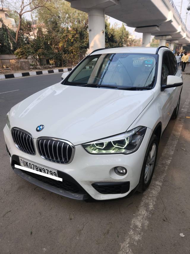 https://images10.gaadi.com/usedcar_image/4354237/original/processed_77739a027f9a5ea3c1697c8b8e95d4ce.jpg?imwidth=6400