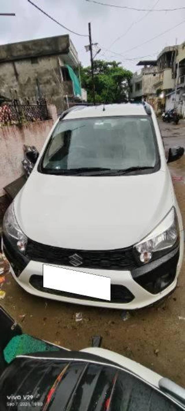 https://images10.gaadi.com/usedcar_image/4354242/original/processed_c26c2ad4-6163-4896-93f6-057136a9edbb.jpg?imwidth=6402