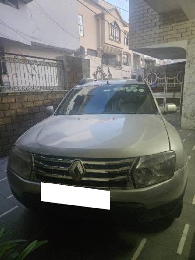 https://images10.gaadi.com/usedcar_image/4354327/original/processed_d24b63a0-be09-4c84-b20d-f08661e93923.jpg?imwidth=6400