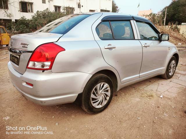 https://images10.gaadi.com/usedcar_image/4354426/original/processed_56b8ff04501fbffc37d6d2c872035b59.jpg?imwidth=6402