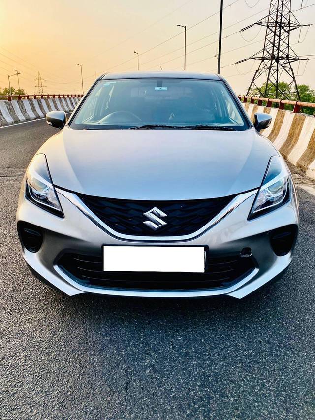 https://images10.gaadi.com/usedcar_image/4354495/original/processed_263d02ecd1cbeee1d45420e98c857996.jpg?imwidth=6400