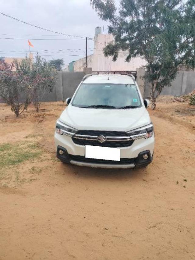 https://images10.gaadi.com/usedcar_image/4354519/original/processed_fe9f1501-13ea-45df-b534-ab6a1d863222.jpg?imwidth=6400