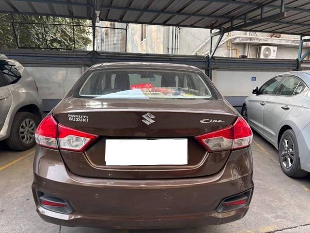 https://images10.gaadi.com/usedcar_image/4354583/original/processed_79557014-30e8-4a23-ba46-686aa5ddcf5d.jpg?imwidth=6401