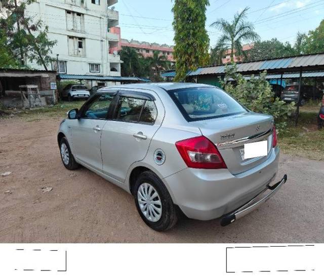 https://images10.gaadi.com/usedcar_image/4354730/original/processed_9ce2e141-1364-433f-ba1c-9407e4db1418.jpg?imwidth=6402