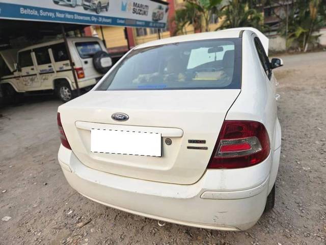 https://images10.gaadi.com/usedcar_image/4354763/original/processed_7dccecd5-84f3-4440-b4e2-4dfff2ccdf60.jpg?imwidth=6401