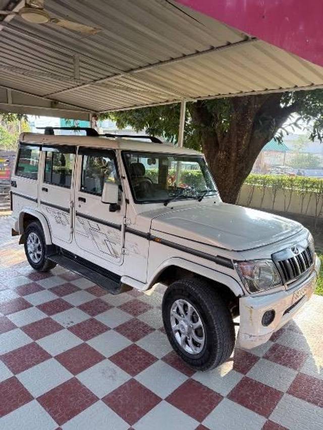 https://images10.gaadi.com/usedcar_image/4354789/original/processed_2598ad64-4018-4e28-8dfd-278ea48ecdc9.jpeg?imwidth=6400