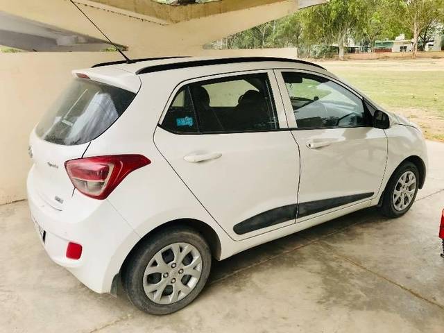 https://images10.gaadi.com/usedcar_image/4354823/original/processed_650041a3-0ebf-44b4-8d2f-a5760b26828d.jpeg?imwidth=6402