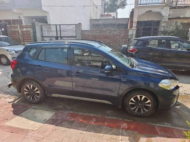 https://images10.gaadi.com/usedcar_image/4355039/original/processed_8279820d-bfa9-4278-9a5f-dadf85ed6528.jpg?imwidth=6401