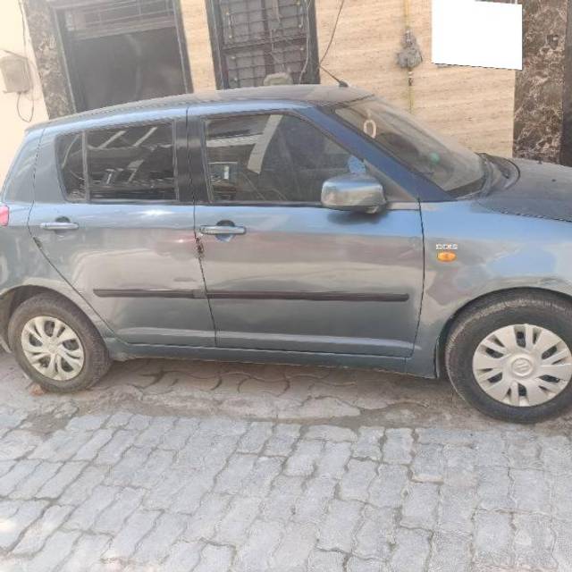 https://images10.gaadi.com/usedcar_image/4355072/original/processed_92d38248-cc64-455d-81d3-026fc245c12a.jpg?imwidth=6401