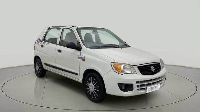 https://images10.gaadi.com/usedcar_image/4355083/original/0ad412562ce465fa0909211e300b0b6b.jpg?imwidth=6400