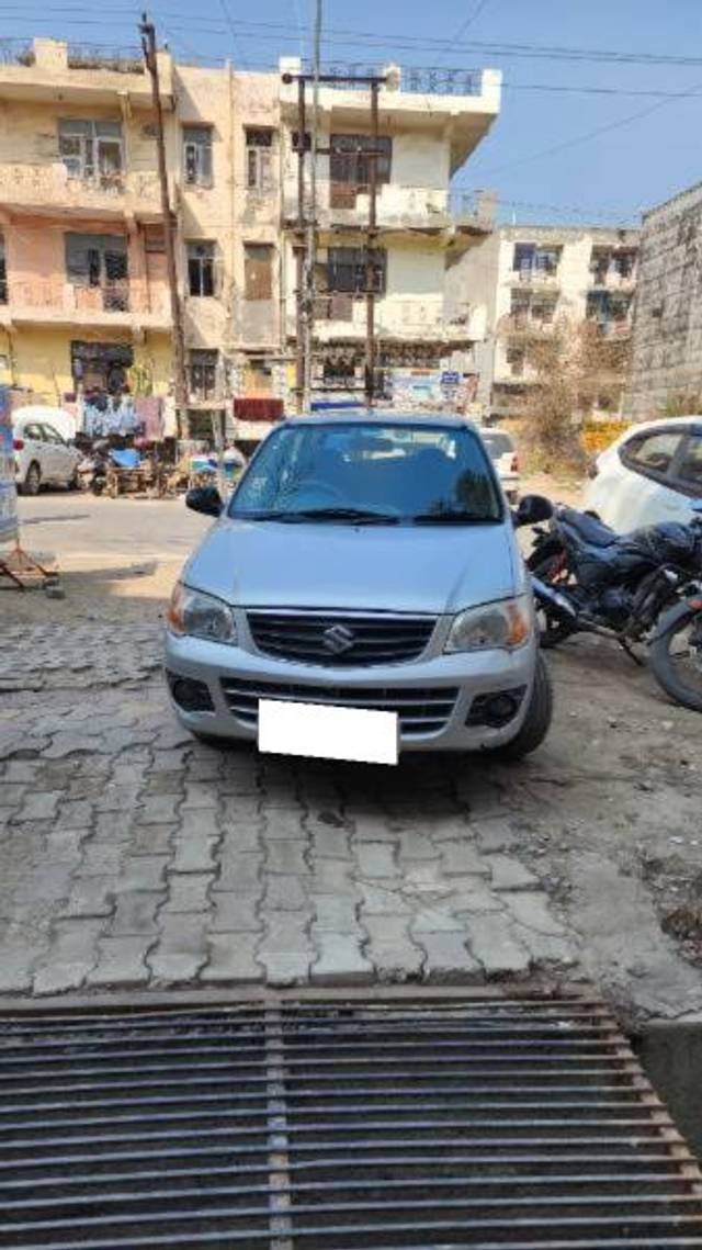 https://images10.gaadi.com/usedcar_image/4355119/original/processed_c4c730a1-26bb-4295-b835-14e30ce3afcc.jpg?imwidth=6400