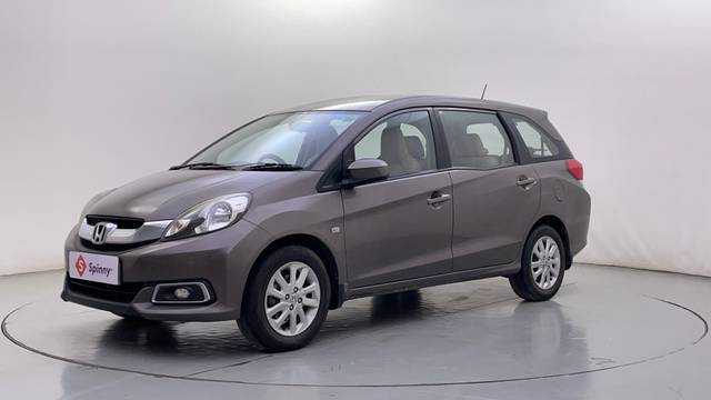 https://images10.gaadi.com/usedcar_image/4355221/original/5b0468135dd1f9d0c4395f740229fea7.JPG?imwidth=6400