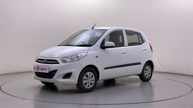 https://images10.gaadi.com/usedcar_image/4355393/original/559762104b4b42bb03521f51fbf5e482.JPG?imwidth=6400