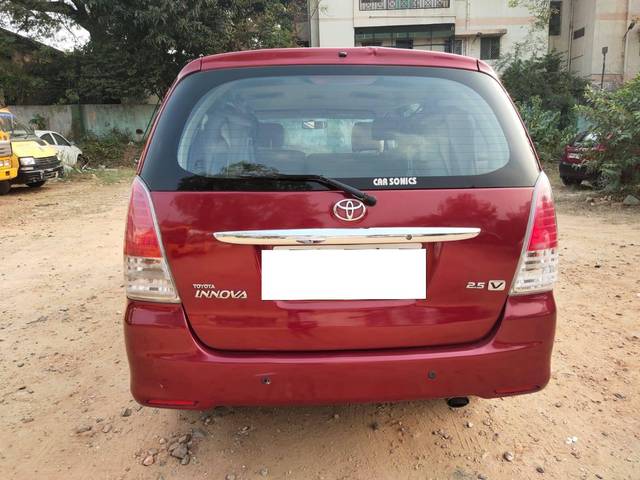 https://images10.gaadi.com/usedcar_image/4356165/original/processed_4b8f707080d36097b45bb7defaa622cc.jpg?imwidth=6401