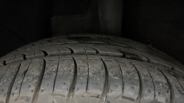 Second-hand 2018 Skoda Octavia 2.0 TDI MT Style for sale in Hyderabad-27