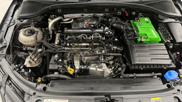 Second-hand 2018 Skoda Octavia 2.0 TDI MT Style for sale in Hyderabad-37