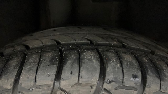 Second-hand 2018 Skoda Octavia 2.0 TDI MT Style for sale in Hyderabad-23