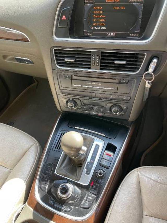 https://images10.gaadi.com/usedcar_image/4356481/original/e034bd6a770d6445dbddc4b9a7eeae42.jpg?imwidth=6402