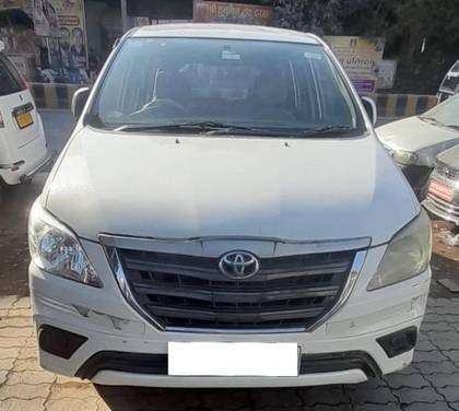Toyota Innova 2.5 G (Diesel) 7 Seater BS IV Toyota Innova 2.5 G (Diesel) 7 Seater BS IV