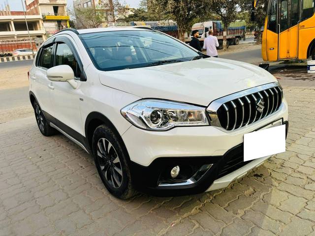 https://images10.gaadi.com/usedcar_image/4356602/original/processed_4460bc8aeb29d628776f086a11ed066a.jpg?imwidth=6400