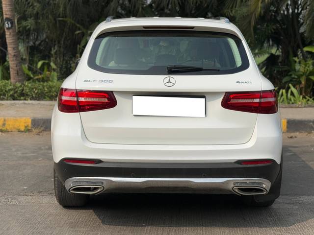 https://images10.gaadi.com/usedcar_image/4356626/original/processed_4e41297a4355e1529e029927b3f69b4f.jpg?imwidth=6402