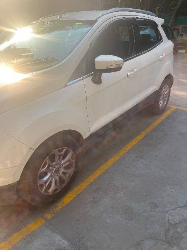 https://images10.gaadi.com/usedcar_image/4356663/original/690a51ea3bcb421f886dd89f36acee50.jpg?imwidth=6401