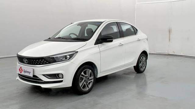 https://images10.gaadi.com/usedcar_image/4356690/original/aaf3b11efdb766c919147de411c1cc91.JPG?imwidth=6400