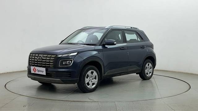 https://images10.gaadi.com/usedcar_image/4356717/original/a7f1ea072e464cba3a01c03c342b4a6d.JPG?imwidth=6400