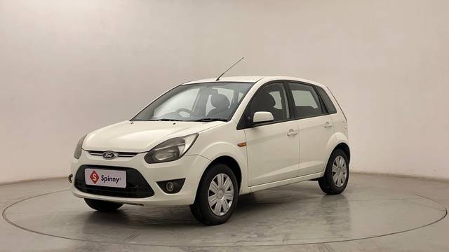 https://images10.gaadi.com/usedcar_image/4356894/original/6ce7b760f3bbe26c7f9b65e674692397.JPG?imwidth=6400