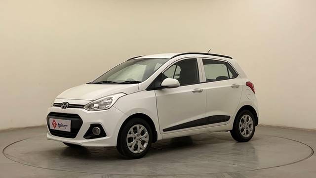 https://images10.gaadi.com/usedcar_image/4356915/original/08ddad755cf3b9cfa0ab199eb628392d.JPG?imwidth=6400