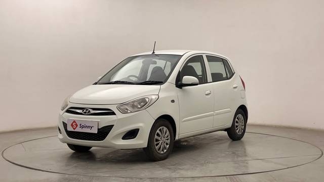 https://images10.gaadi.com/usedcar_image/4357061/original/4011189ef0f97c3439f8d1ffc65bef49.JPG?imwidth=6400