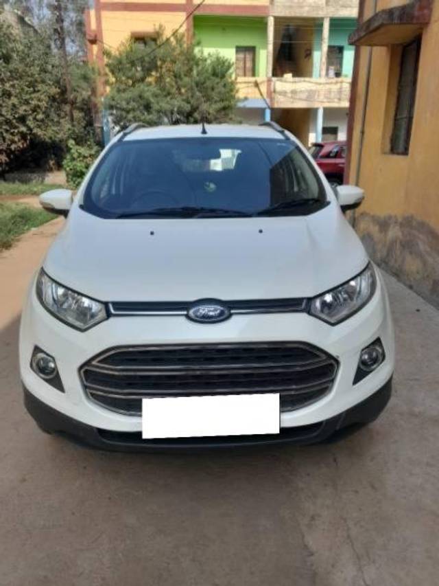 https://images10.gaadi.com/usedcar_image/4357131/original/processed_c7a80c8f-b42e-4ad5-aa84-1f9aedc89167.jpg?imwidth=6402