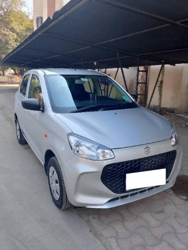 https://images10.gaadi.com/usedcar_image/4357155/original/processed_2cad88a0-336c-4f78-a9cf-2614213da84e.jpg?imwidth=6400