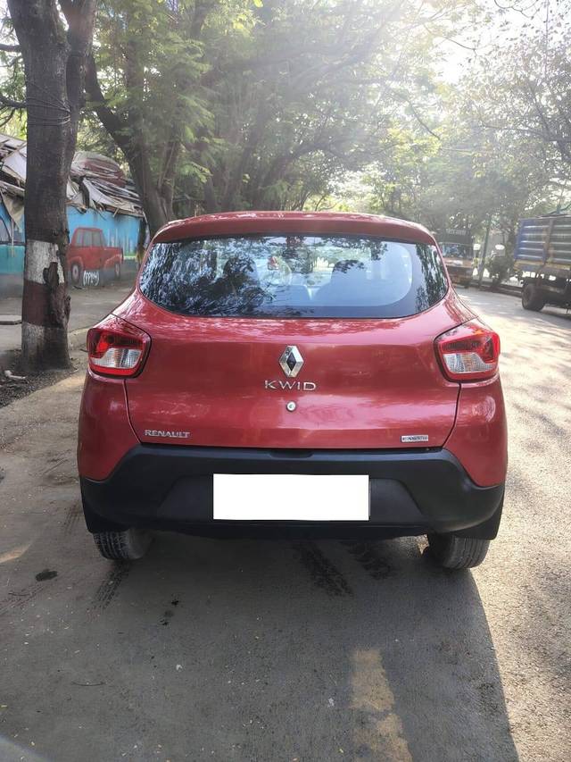 https://images10.gaadi.com/usedcar_image/4357186/original/processed_86a29be4c7162e3e0d1751cea9d33ac2.jpg?imwidth=6402