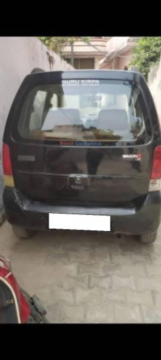 https://images10.gaadi.com/usedcar_image/4357371/original/processed_5d2fdb6e-afc7-461c-b2f1-39beef744fd6.jpg?imwidth=6400