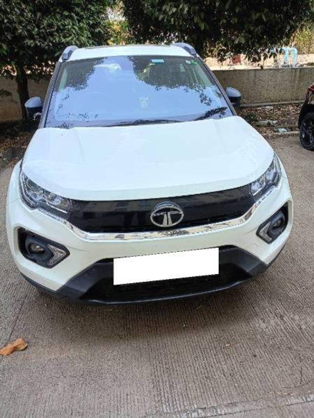 https://images10.gaadi.com/usedcar_image/4357559/original/98c1c9eeacf3c77f5a41ef158163a617.jpg?imwidth=6400