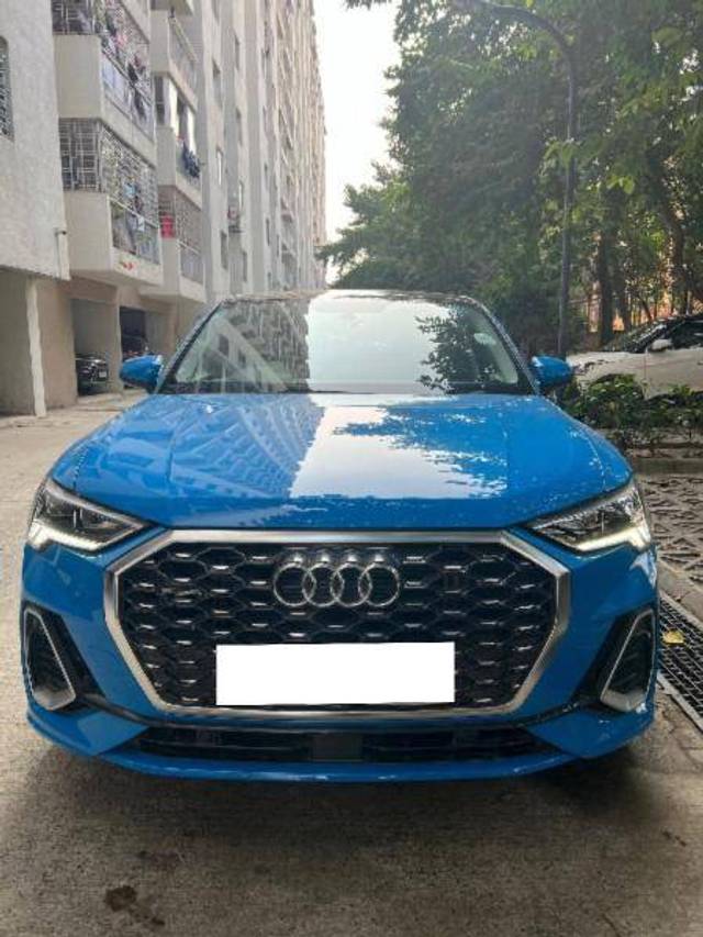 https://images10.gaadi.com/usedcar_image/4357563/original/ac8d0150fa777f75f6d3ed7e27b0c76c.jpeg?imwidth=6400