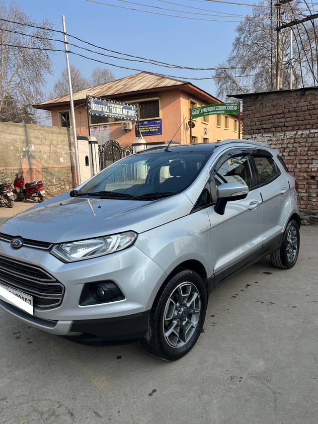 https://images10.gaadi.com/usedcar_image/4357713/original/processed_9144bf6f33384f662777abddba0c4060.jpg?imwidth=6402