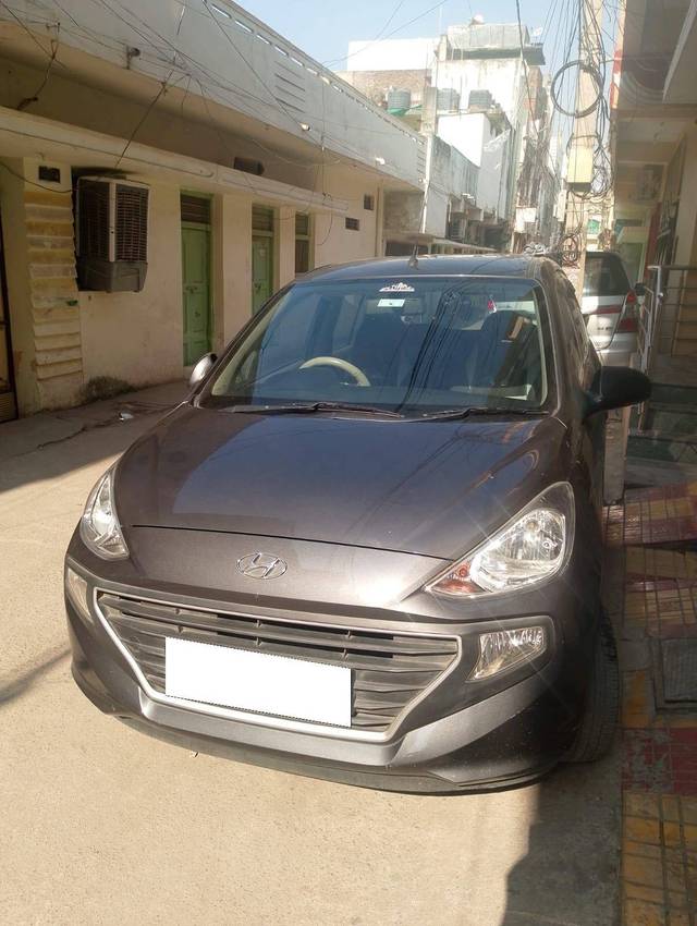 https://images10.gaadi.com/usedcar_image/4357760/original/29e1d81183ecf7724d9bd0e5115eb604.jpg?imwidth=6400